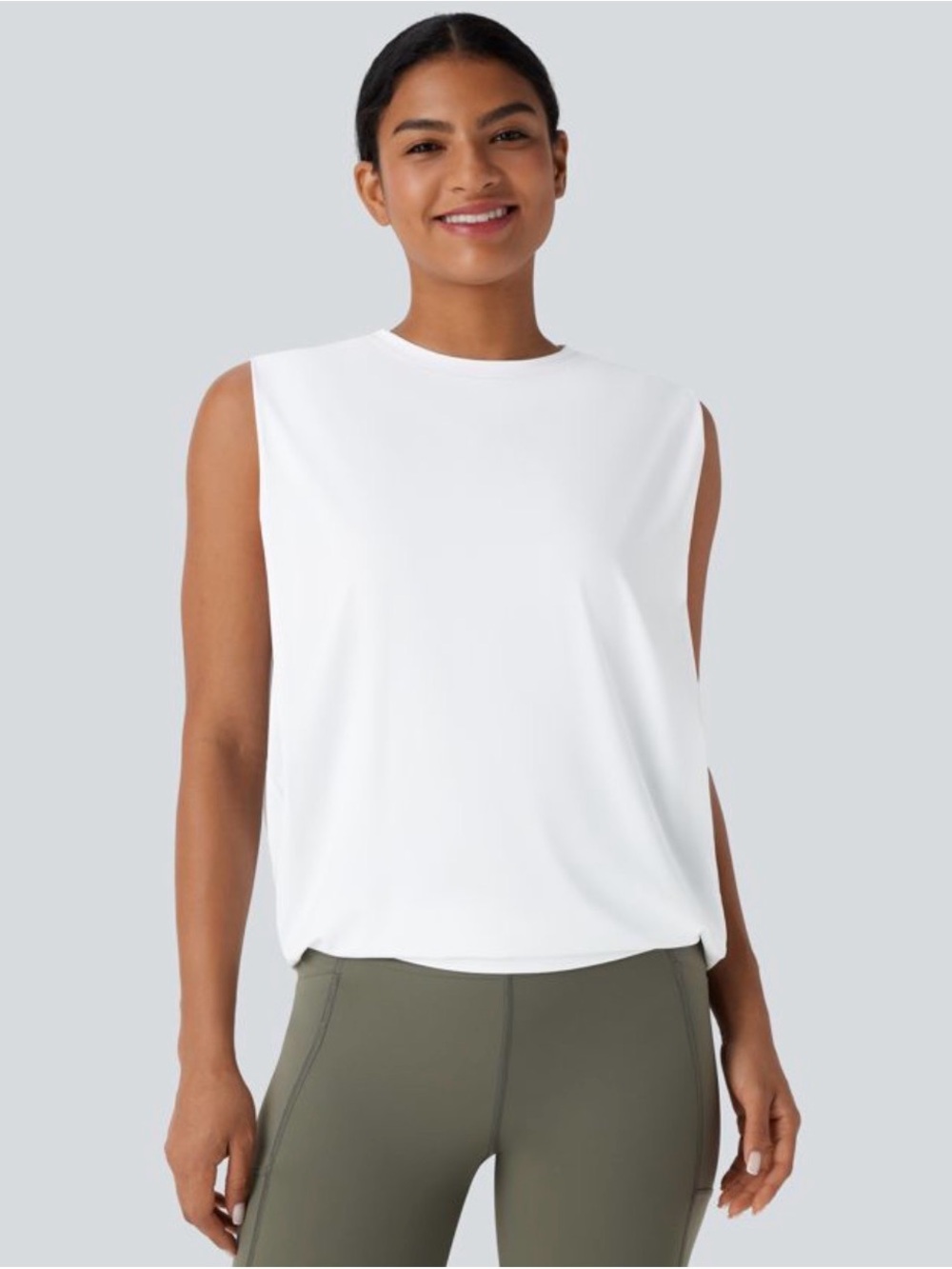 XS NWT HALARA White Sleeveless Crewneck Tank
